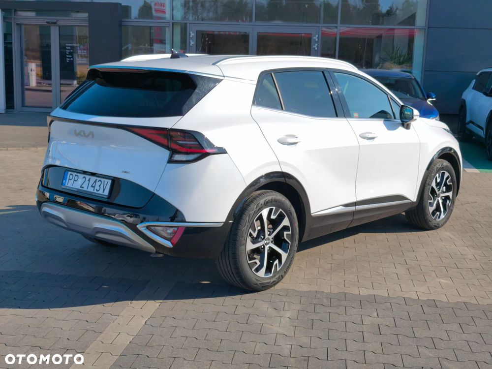 Kia Sportage 1.6 T-GDI HEV Business Line 2WD - 6