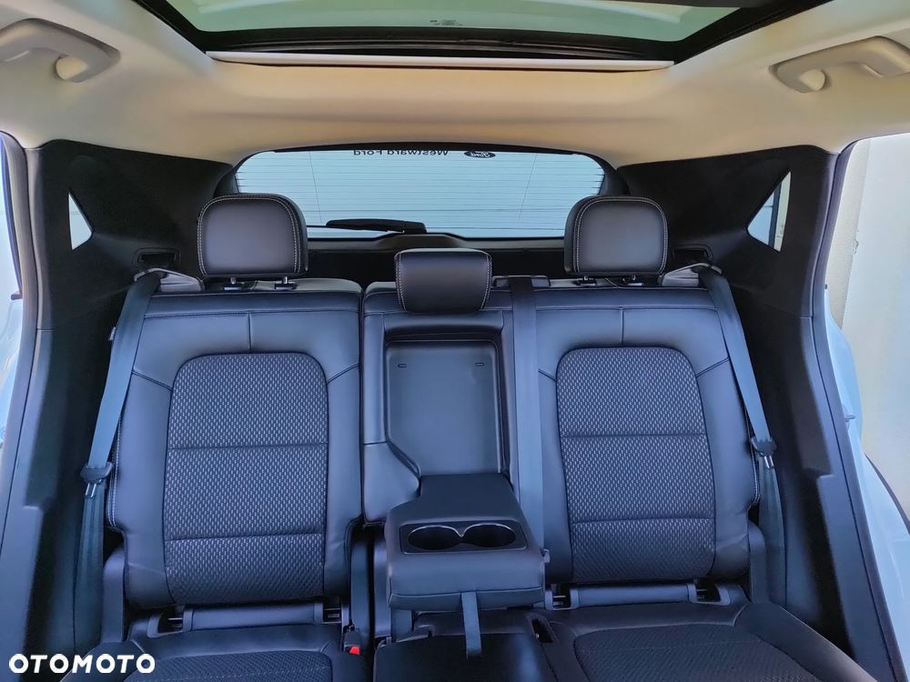 Ford Kuga - 26