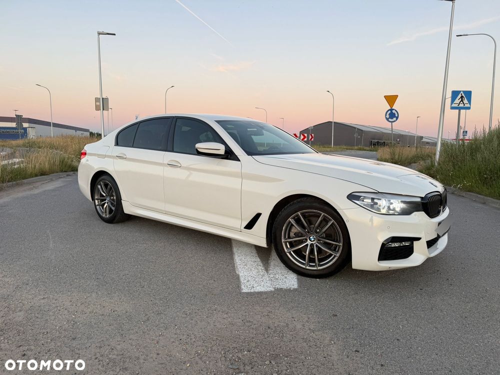 BMW Seria 5 520d xDrive - 2