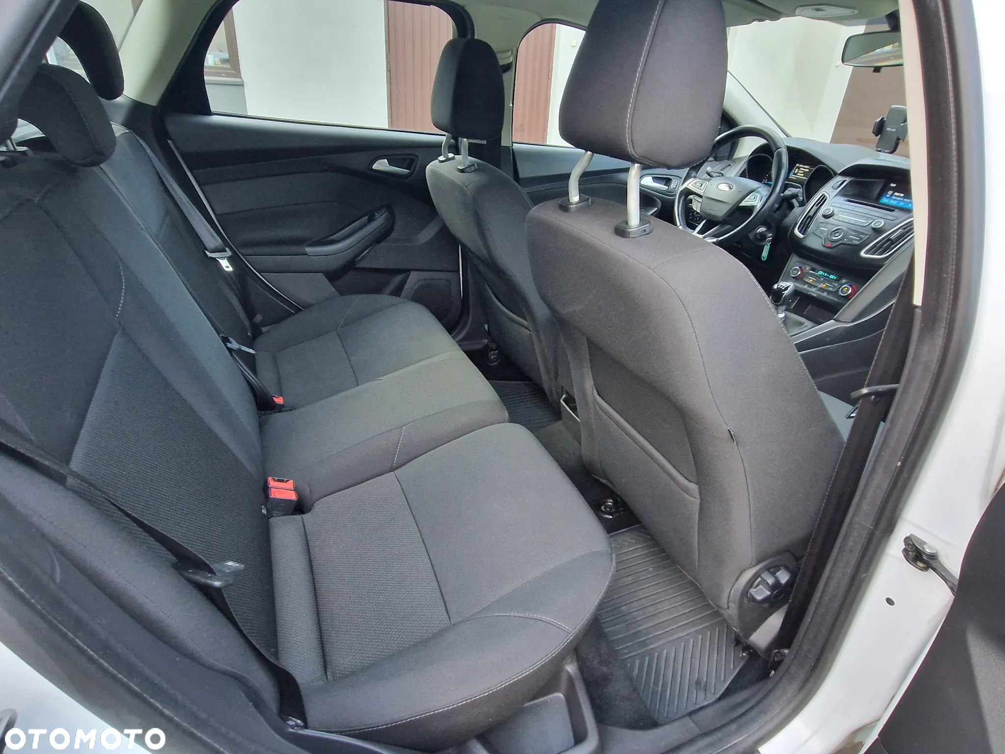 Ford Focus - 11