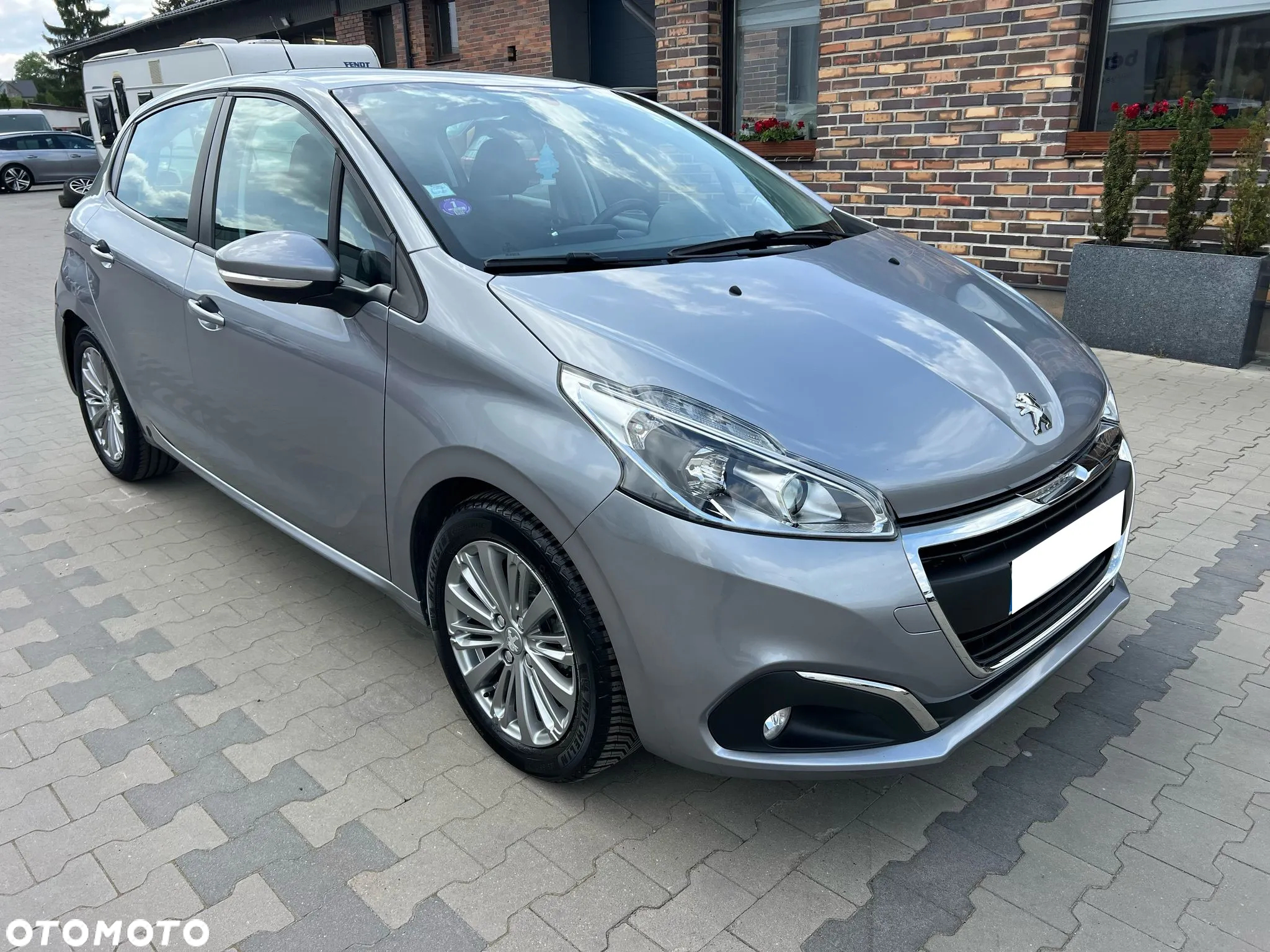 Peugeot 208 1.2 PureTech Style - 6