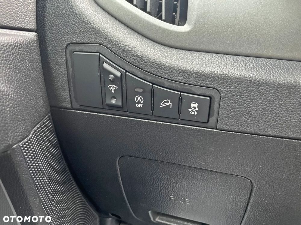 Kia Sportage 1.7 CRDI 2WD ISG Dream-Team Edition - 11