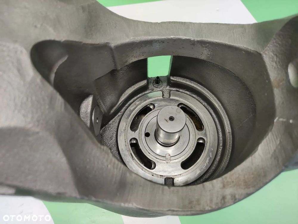 Kołyska skrzyni 581006M  VARIOPOWER CLAAS SCORPION - 6