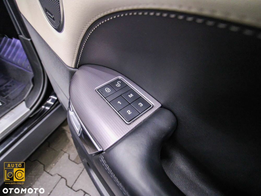 Land Rover Range Rover Sport S 3.0 SD V6 HSE - 34