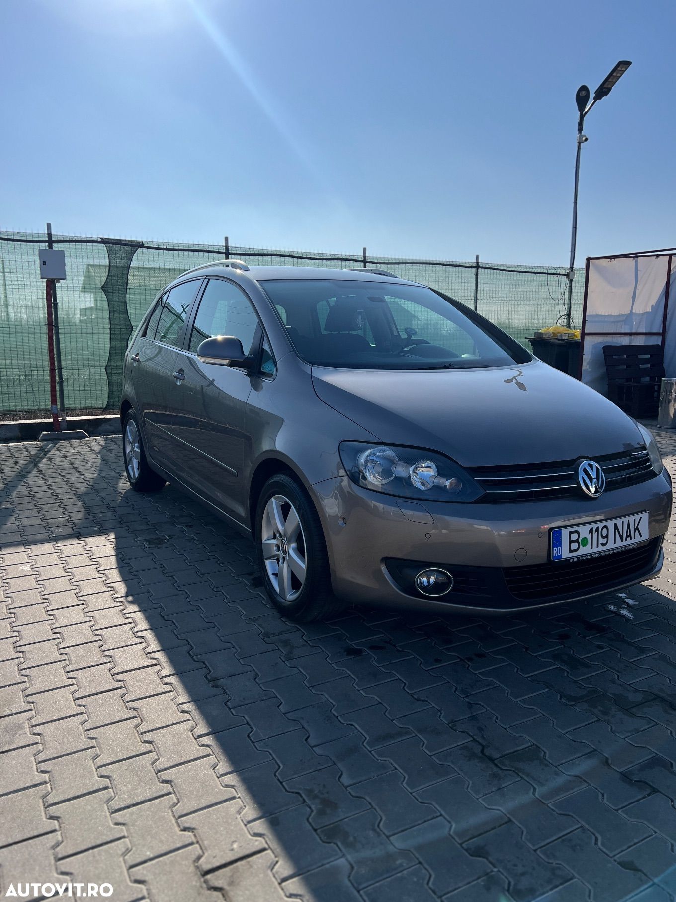 Volkswagen Golf Plus 1.2 TSI BlueMotion Technology Team - 1