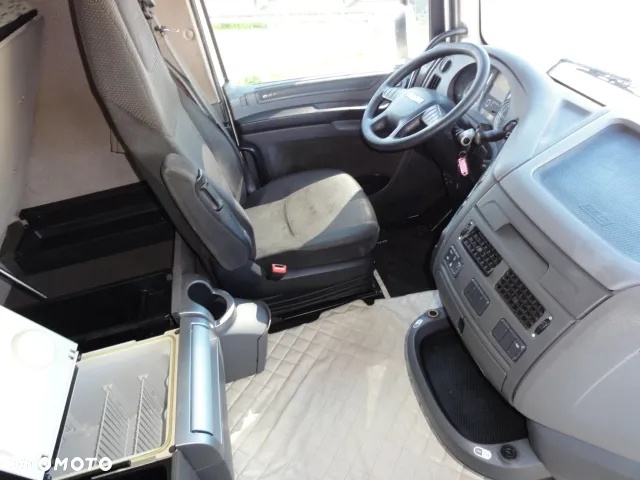 DAF XF 106.460 STANDARD AUTOMAT Euro6 2014rok - 17