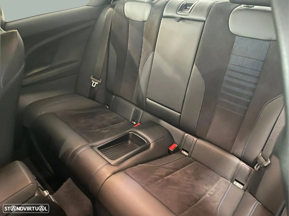 BMW 218 i Pack Desportivo M Pro Auto - 8