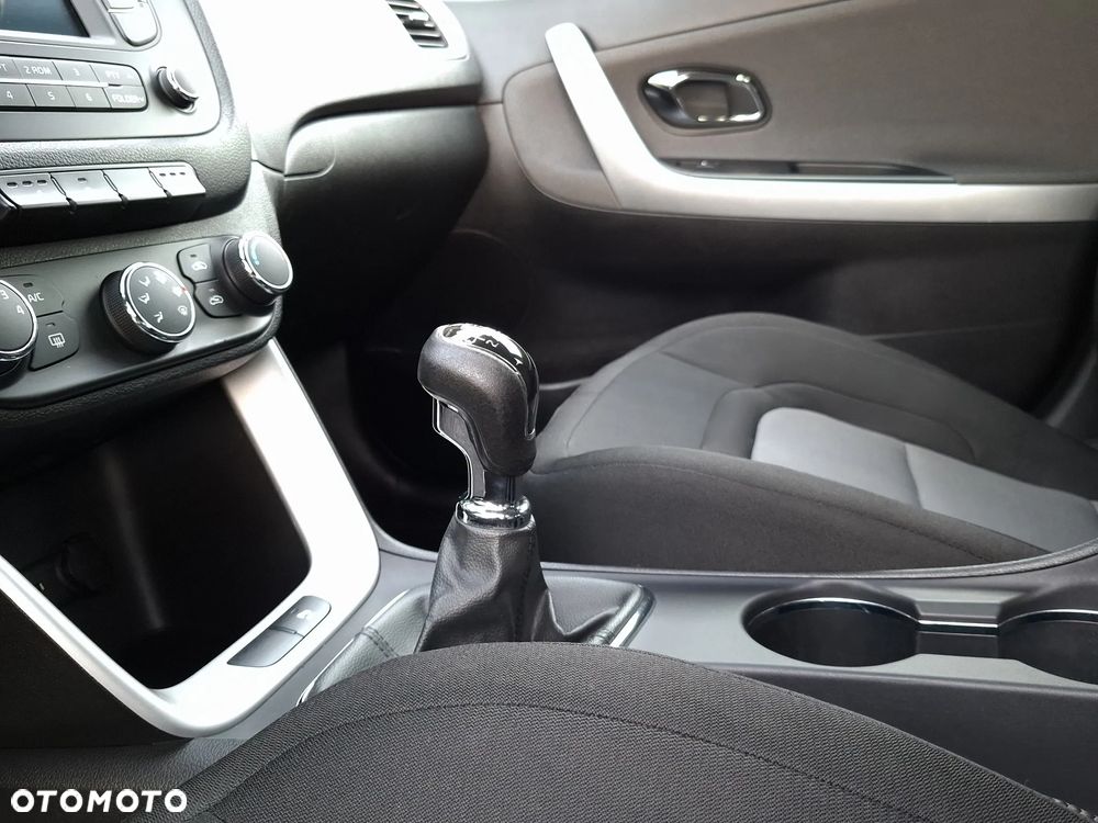 Kia Ceed 1.6 GDI ISG Platinum Edition - 10