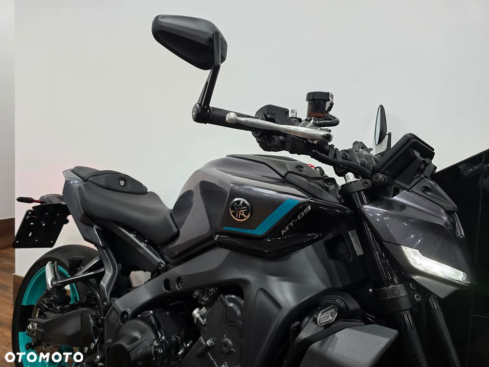 Yamaha MT - 4