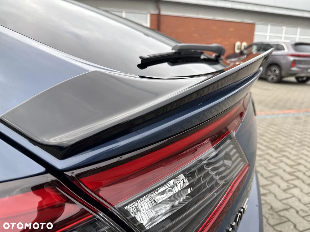 Honda Civic 2.0 i-MMD Sport CVT - 12