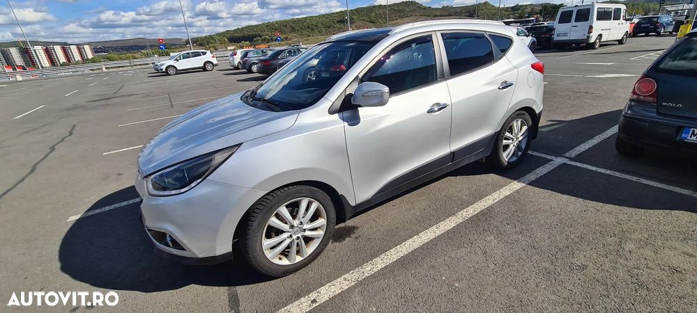 Hyundai ix35 2.0 CRDI High 4WD GLS Aut. Luxury+ - 3
