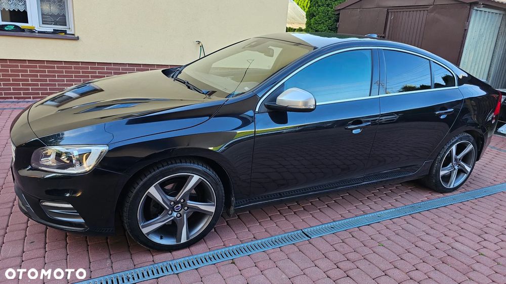 Volvo S60 T3 R-Design Summum - 12