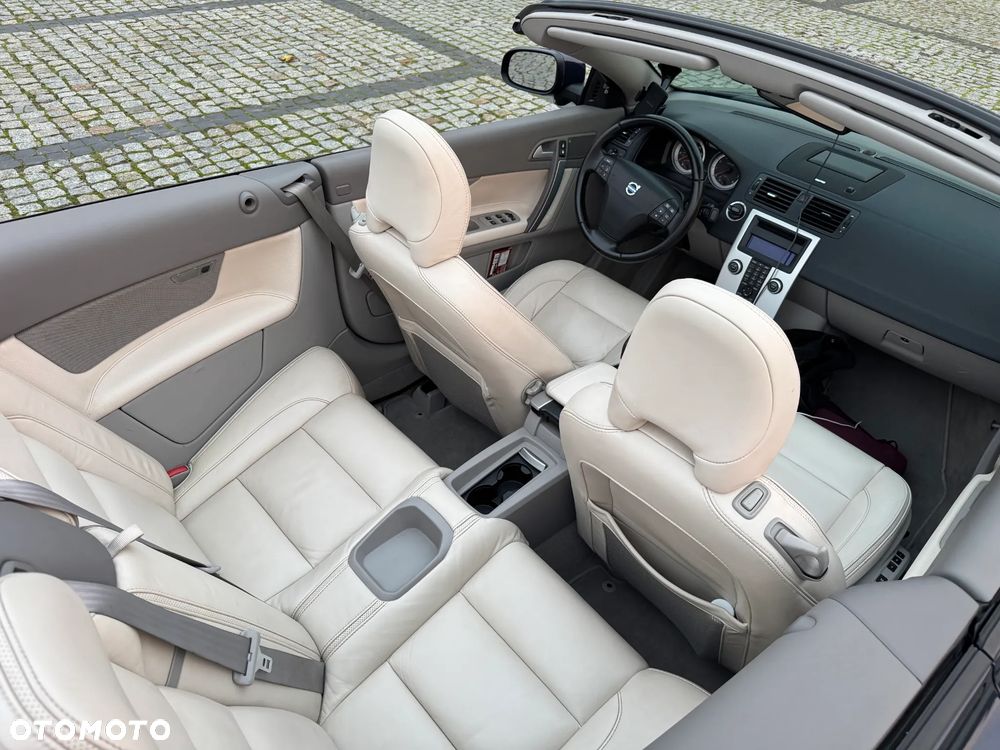 Volvo C70 T5 Summum - 16
