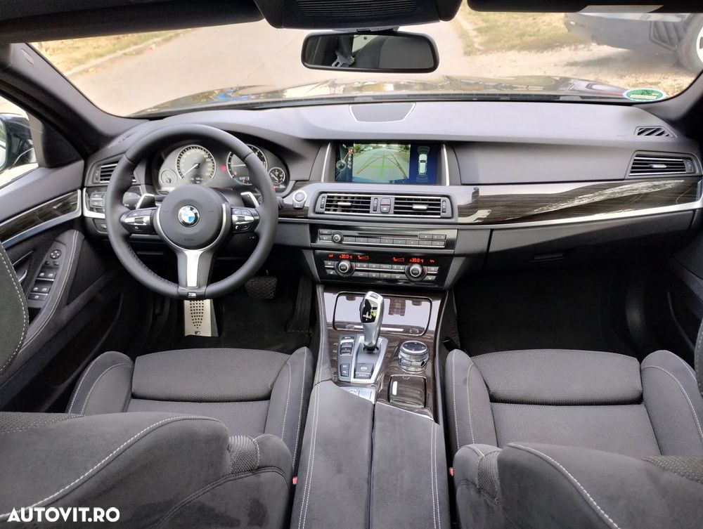 BMW Seria 5 520d xDrive Touring Aut. Luxury Line - 7