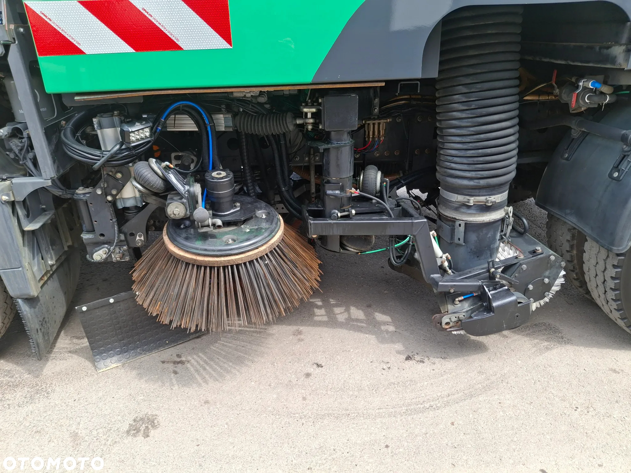 Mercedes-Benz Atego 1523 Zamiatarka Schmidt SK600 Karcher Euro 6 PM10 Listwa Wysokiego Ciśnienia 2 Silniki Szczotki L/R Rura Do Liści 2016r - 10
