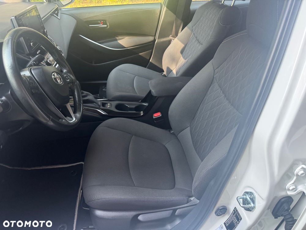 Toyota Corolla 1.8 Hybrid Comfort - 8