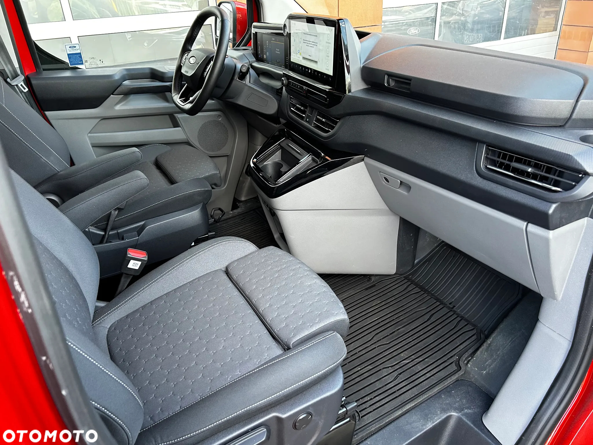 Ford Transit Custom - 11