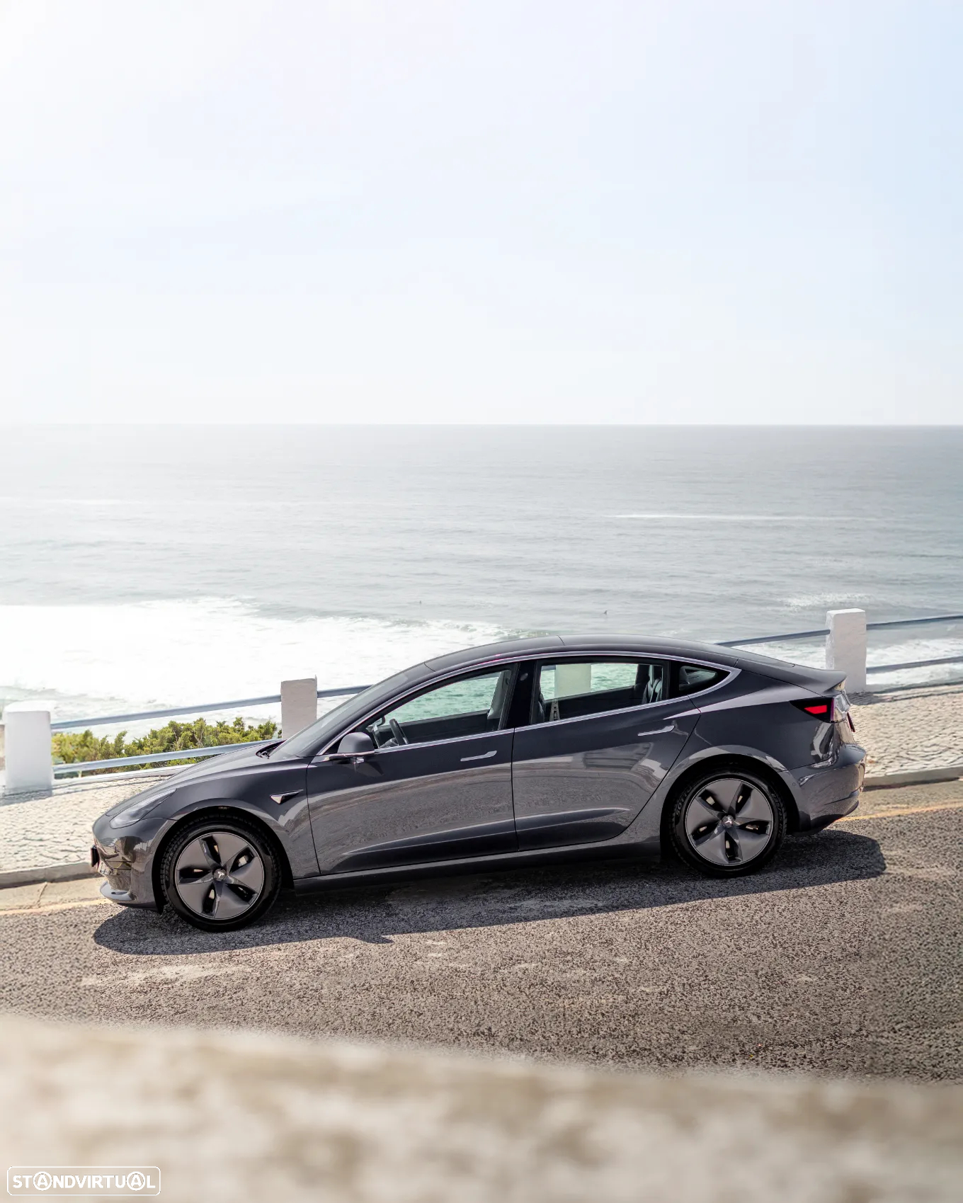 Tesla Model 3 Standard Range Plus RWD - 3