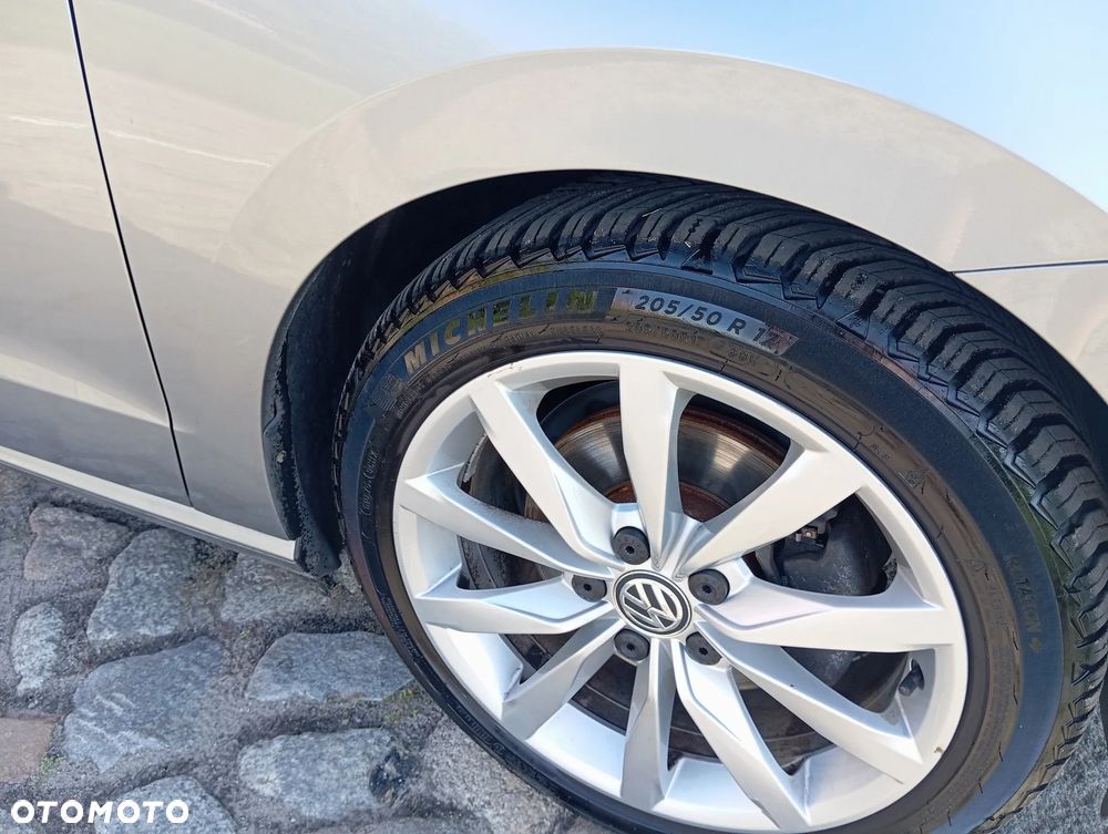 Volkswagen Golf Sportsvan SV 1.4 TSI BMT Highline DSG - 19
