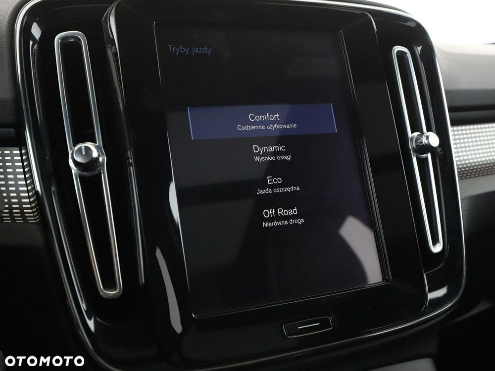 Volvo XC 40 T3 Geartronic RDesign - 31