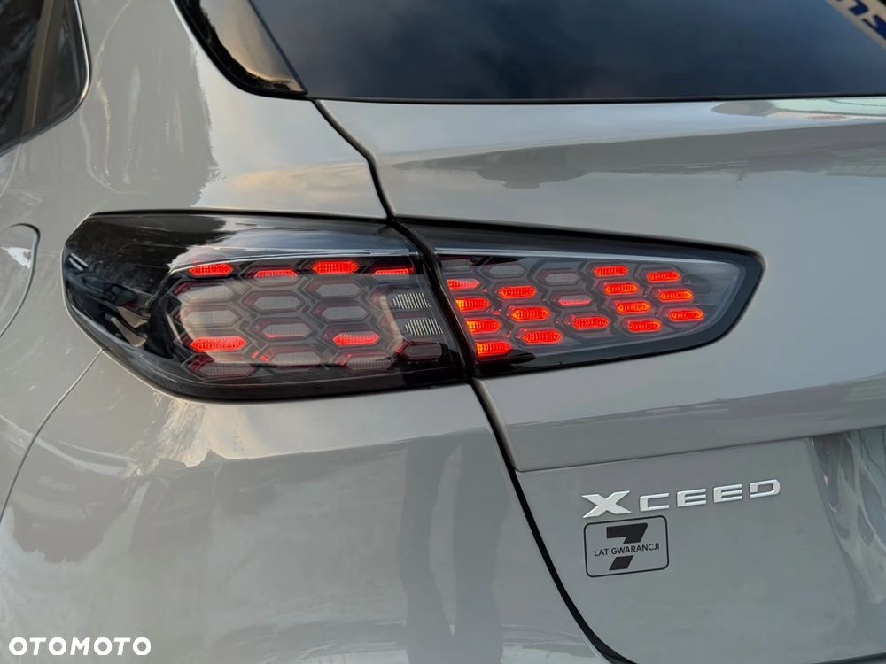 Kia XCeed 1.6 T-GDI Tribute DCT - 13
