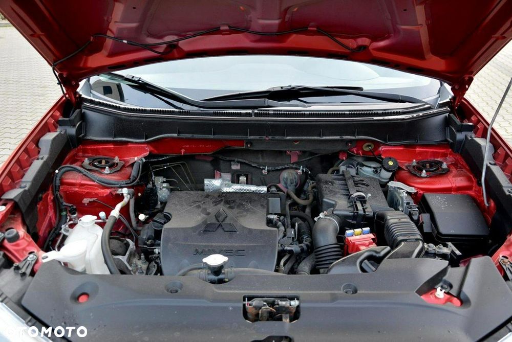 Mitsubishi ASX 1.6 2WD Diamant Edition - 34