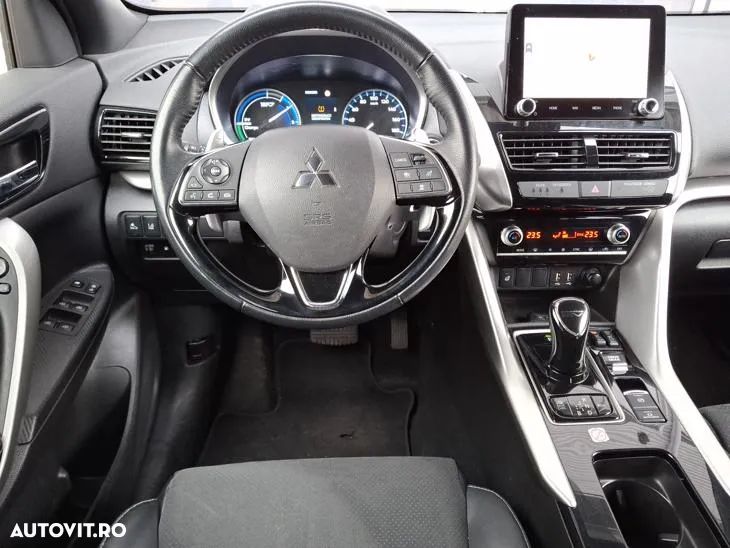 Mitsubishi Eclipse-Cross Plug-In Hybrid 4WD Plus Select - 20