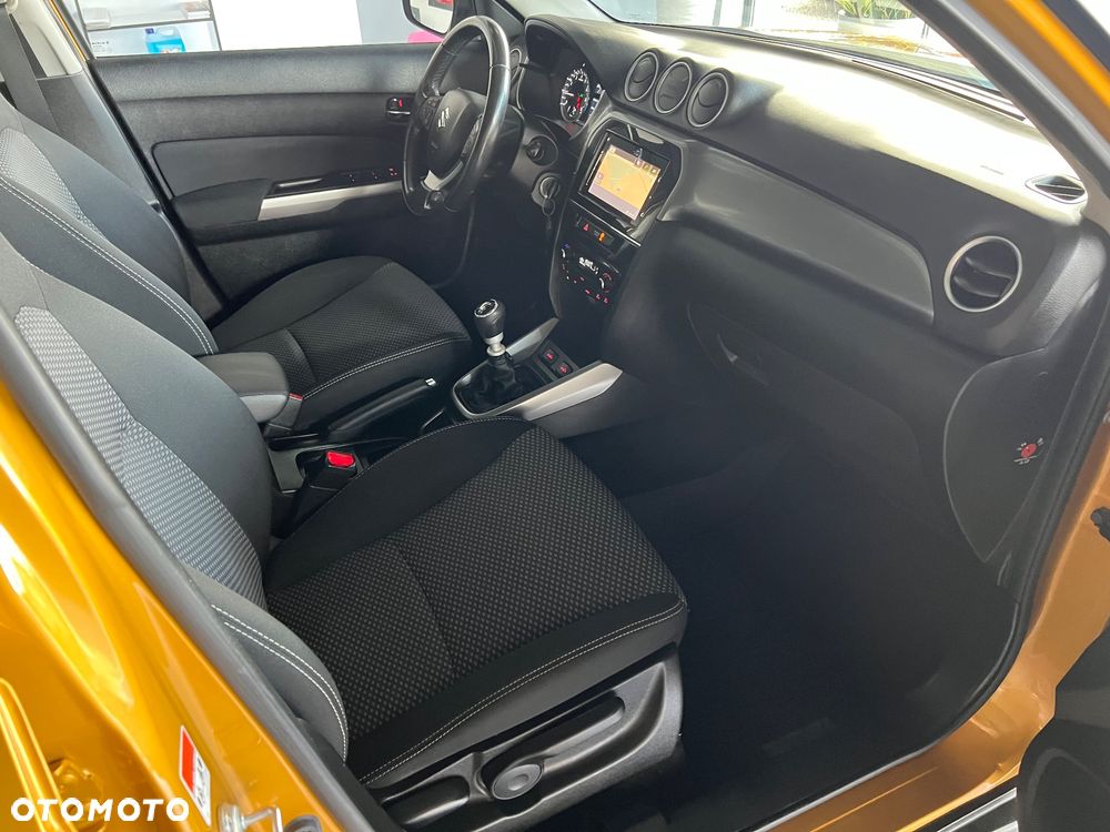 Suzuki Vitara - 35