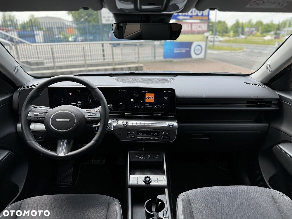 Hyundai Kona 65kWh Executive - 10