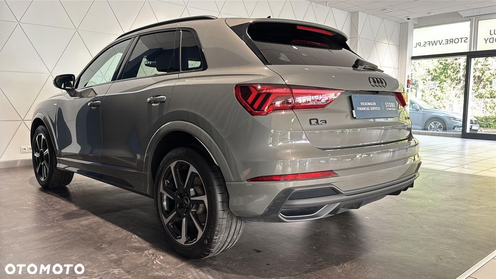 Audi Q3 35 TFSI mHEV S-Line S tronic - 3