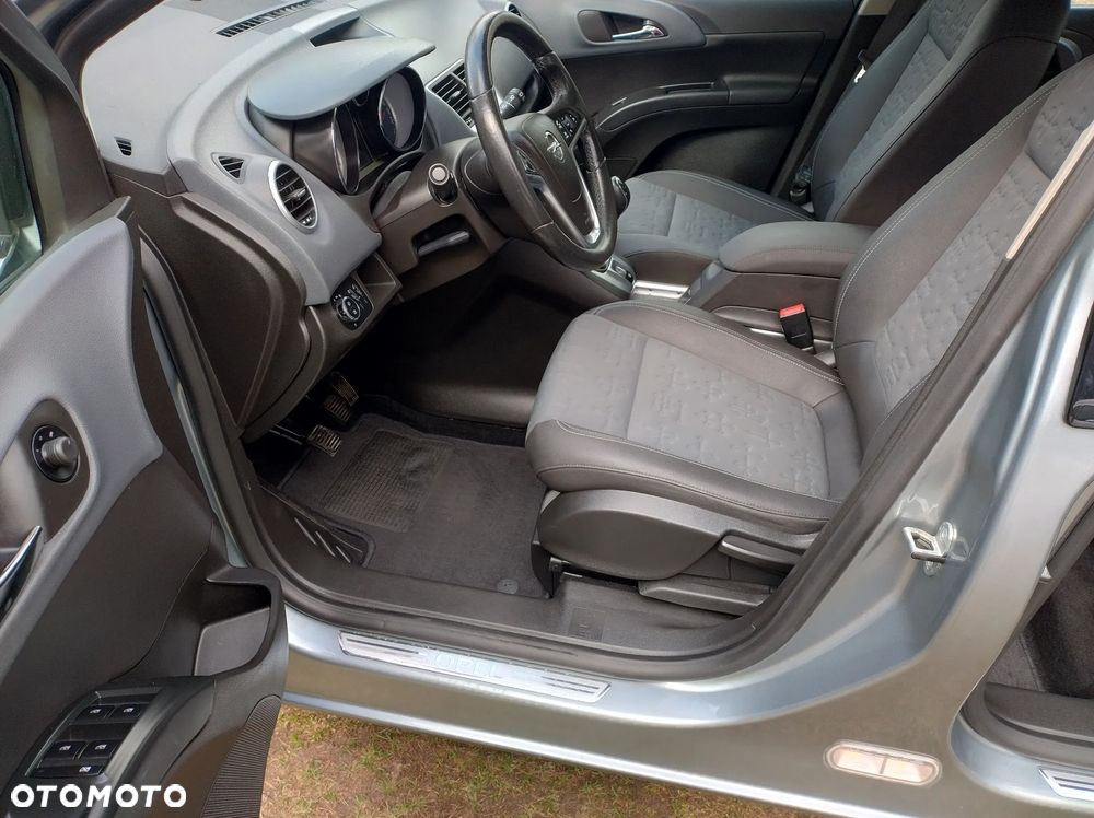 Opel Meriva 1.4 T Cosmo - 16
