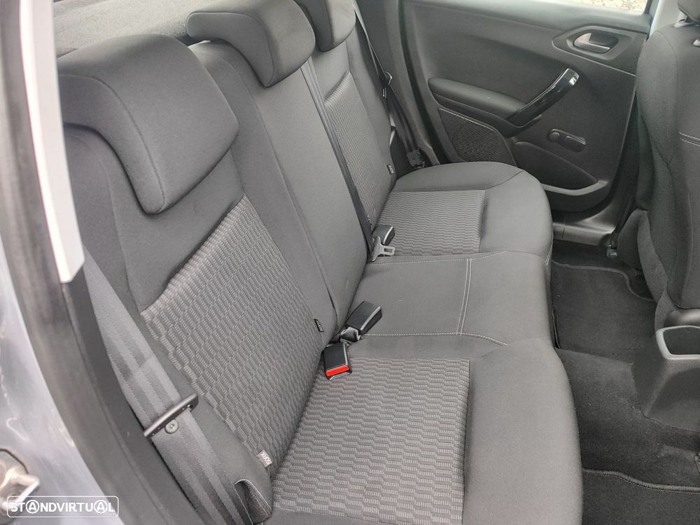 Peugeot 208 1.5 BlueHDi Active - 6