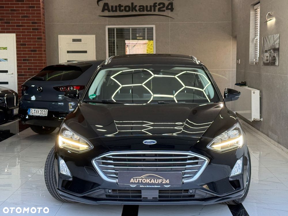Ford Focus 2.0 EcoBlue STart-Stopp-System TITANIUM - 4