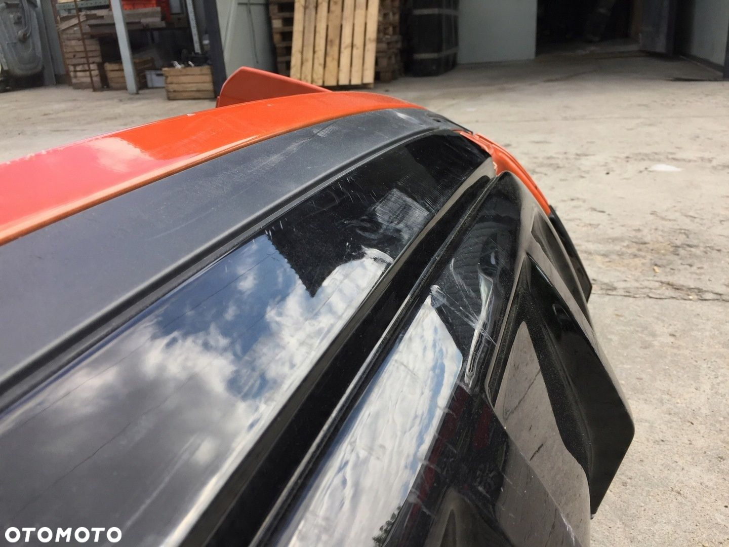 zderzak tylny LAND RANGE ROVER EVOQUE L538 DYNAMIC - 12