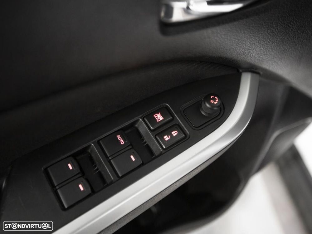 Suzuki Vitara 1.6 DDiS GLE 4WD - 13