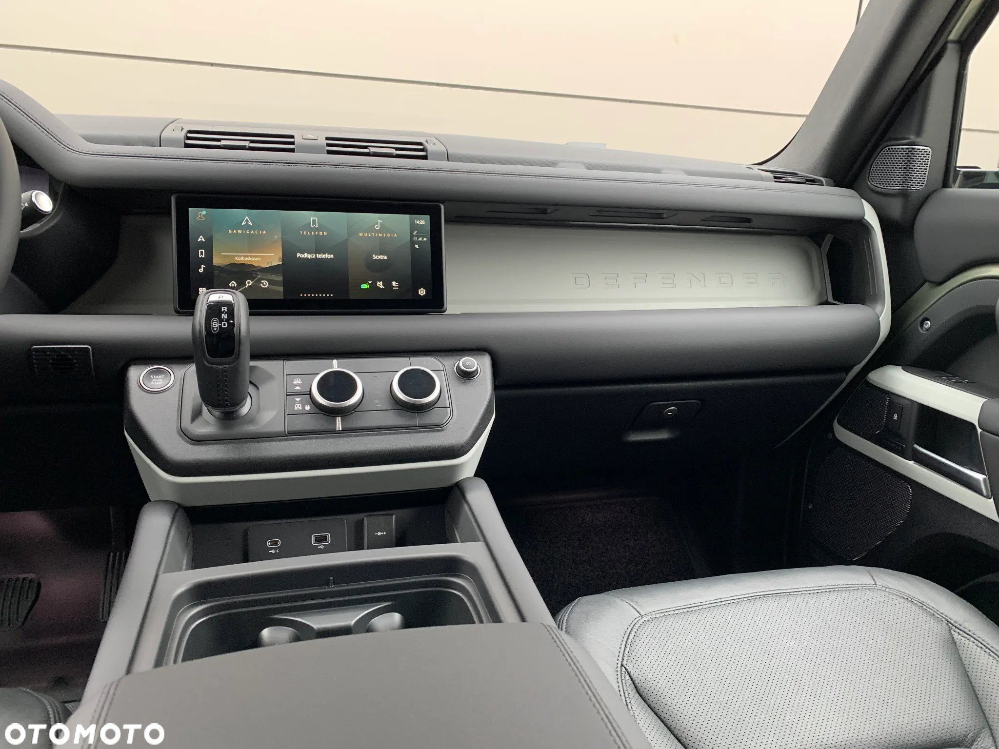Land Rover Defender 110 D200 SE - 12