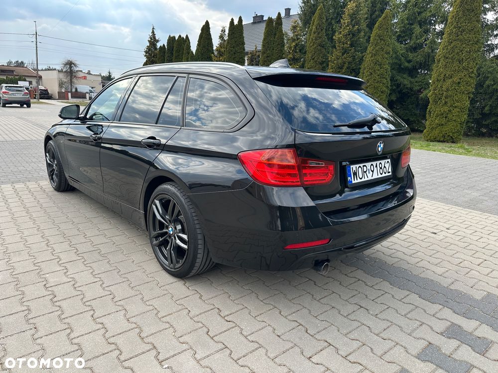 BMW Seria 3 318d DPF Edition Sport - 10