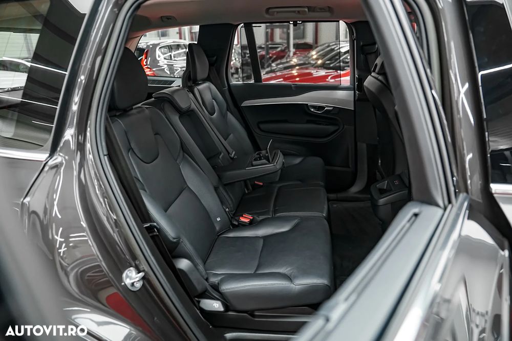 Volvo XC 90 B5 D AWD Plus Bright - 6