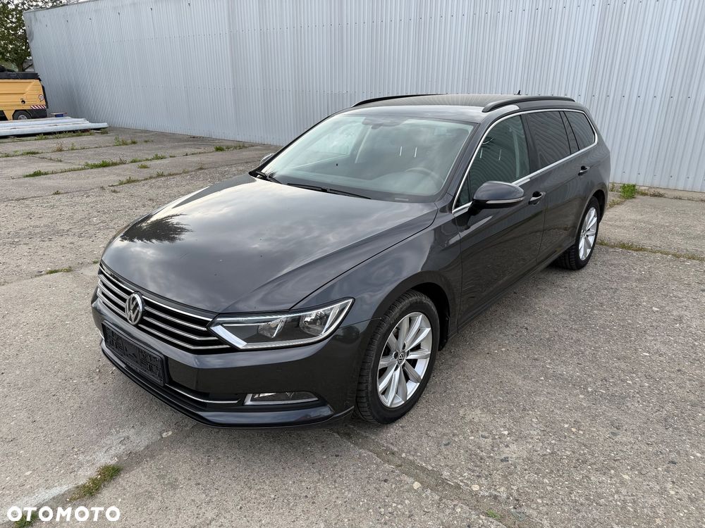 Volkswagen Passat Variant 2.0 TDI SCR DSG Highline - 9