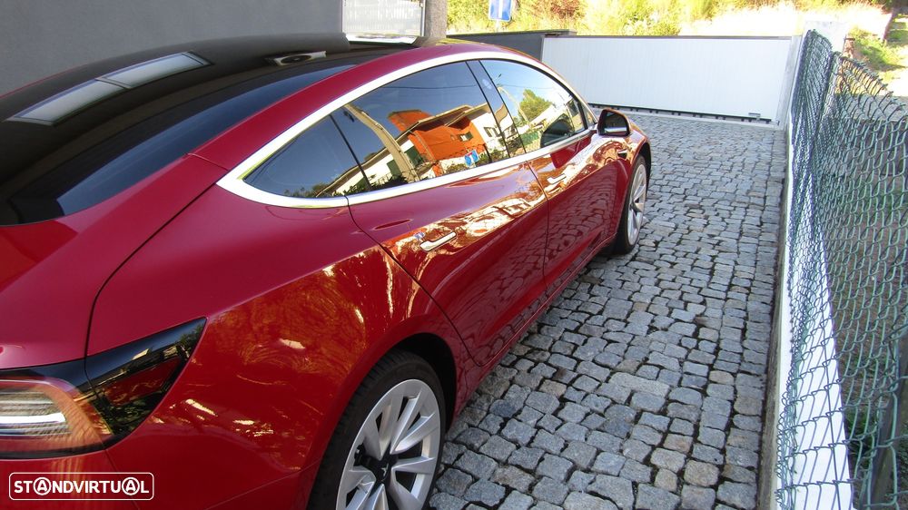 Tesla Model 3 Standard Range Plus RWD - 3
