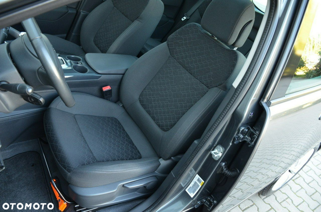 Peugeot 3008 - 21