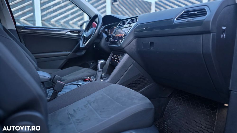 Volkswagen Tiguan 2.0 TDI SCR DSG IQ.DRIVE - 27