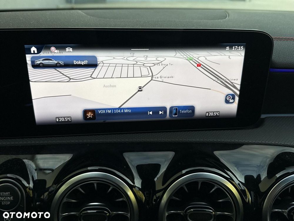 Mercedes-Benz CLA 200 AMG Line 7G-DCT - 22