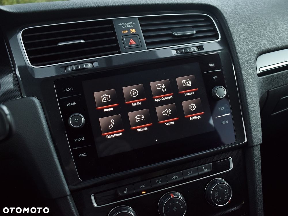 Volkswagen Golf GTI (BlueMotion Technology) DSG Performance - 15