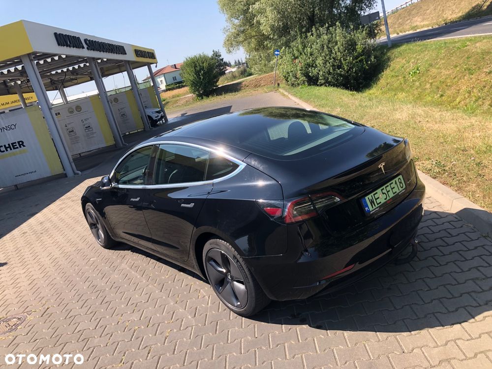 Tesla Model 3 Langstreckenbatterie Allradantrieb Dual Motor - 8