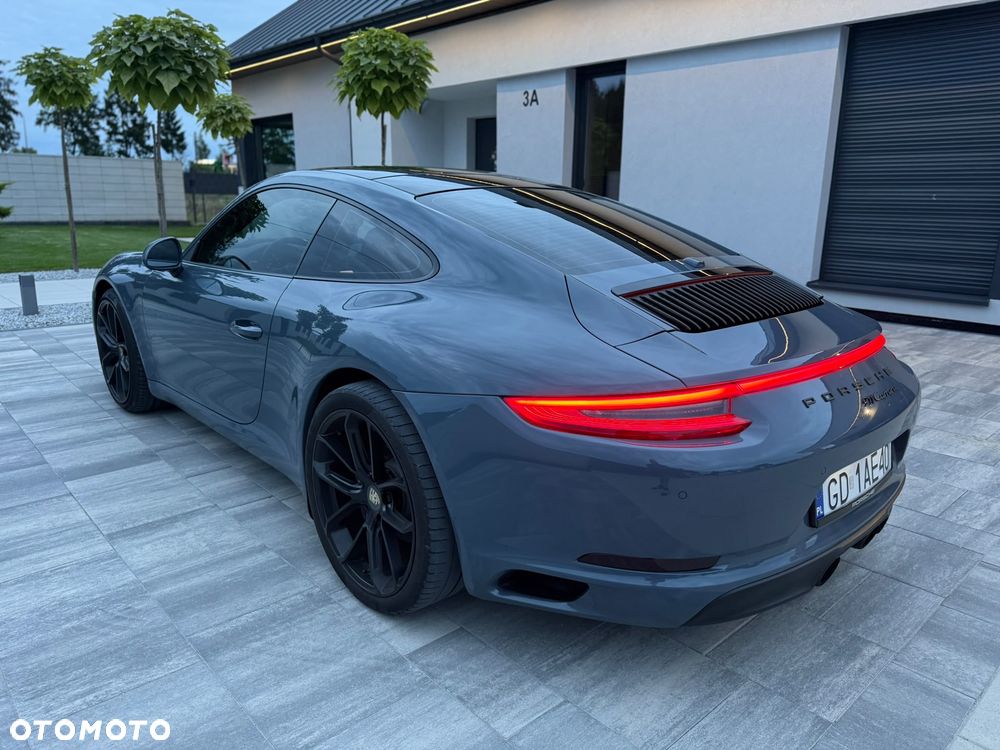 Porsche 911 Carrera T - 19