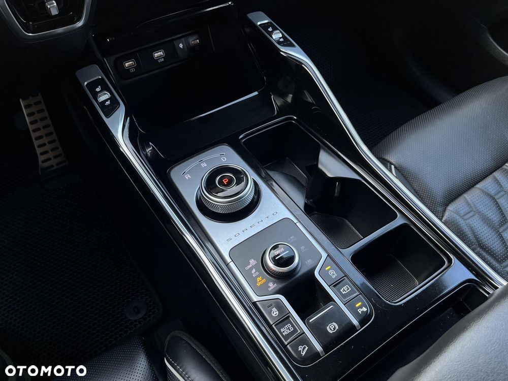 Kia Sorento 2.2 CRDi Prestige Line 4WD DCT 7os - 25