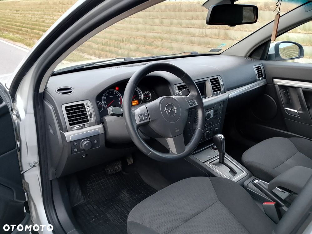 Opel Vectra 2.8 V6 Cosmo - 6