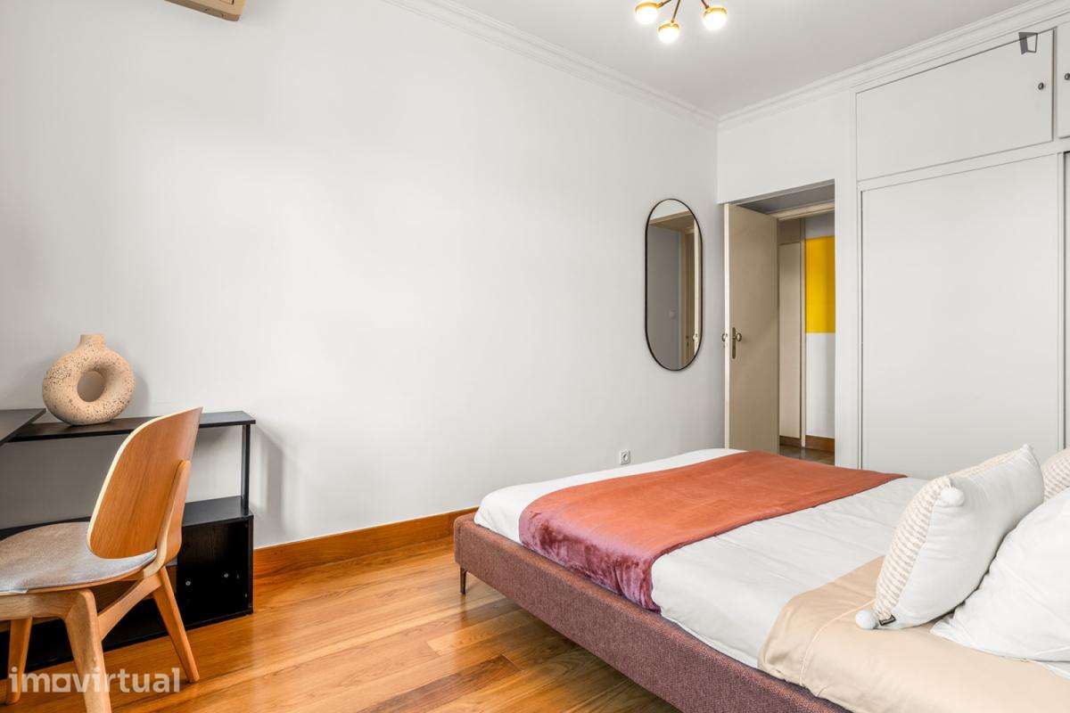 Quarto - localizado em Alcântara Lisbon - Grande imagem: 5/24