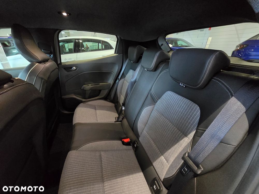 Renault Clio 1.6 E-TECH Zen - 16